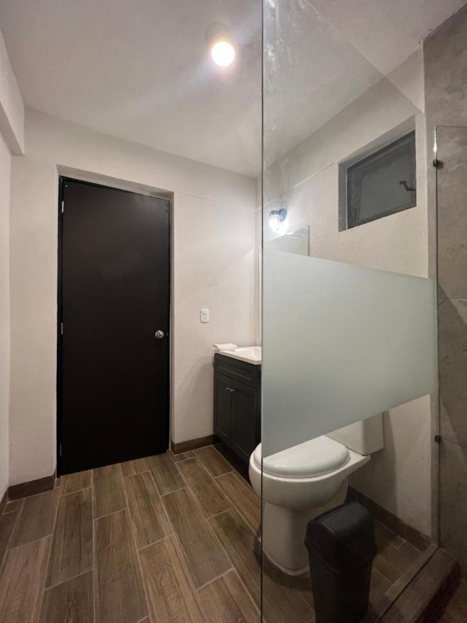Hotel Tia Flora Леон Екстер'єр фото