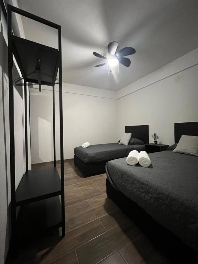 Hotel Tia Flora Леон Екстер'єр фото