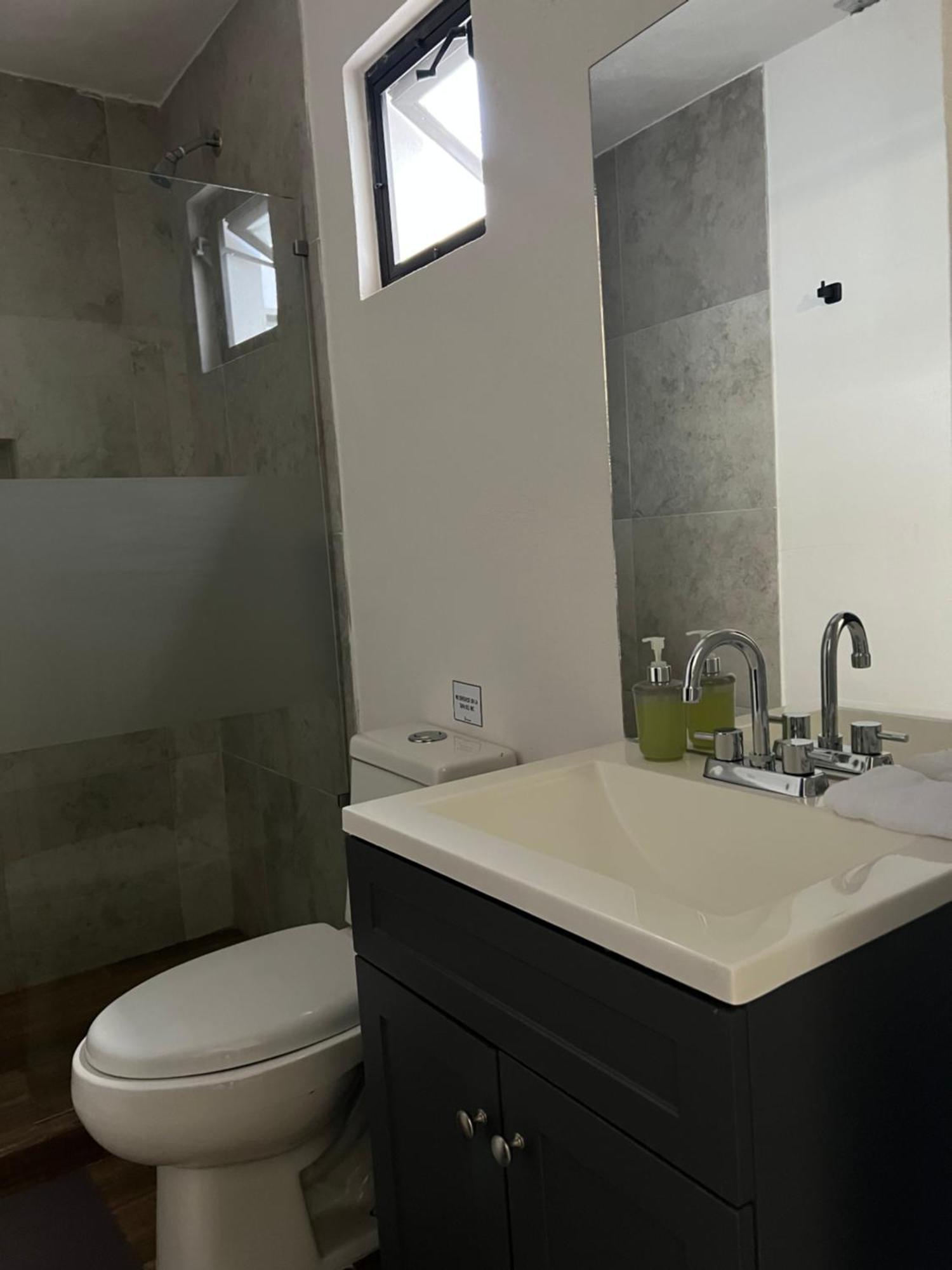 Hotel Tia Flora Леон Екстер'єр фото